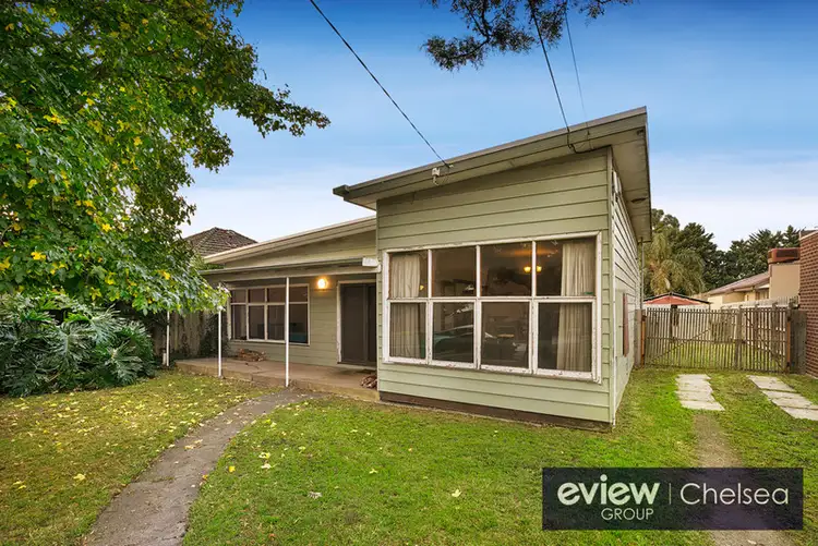 7 Graham Road, Carrum VIC 3197