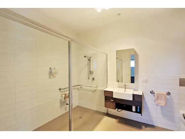 Seventh view of Homely townhouse listing, 10 Salamander Terrace, Shepparton VIC 3630