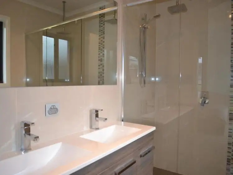 Seventh view of Homely house listing, 7 Galway Court, Mansfield VIC 3722