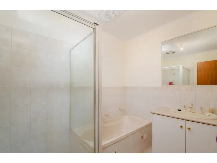 Sixth view of Homely house listing, 16 Roanoke Court, Mount Gambier SA 5290