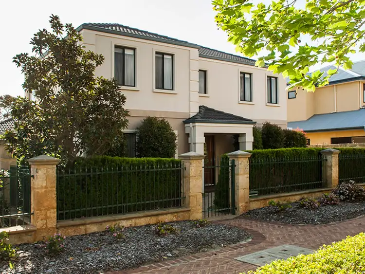 4 Privet Lane, Stirling WA 6021