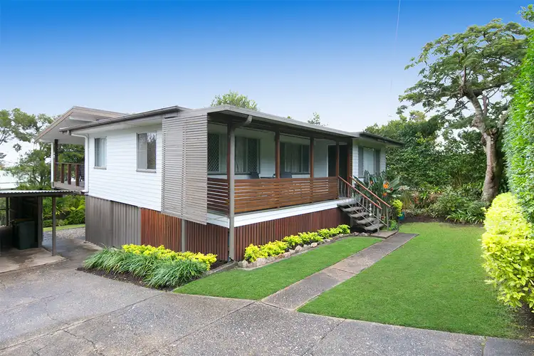224 Seventeen Mile Rocks Road, Oxley QLD 4075