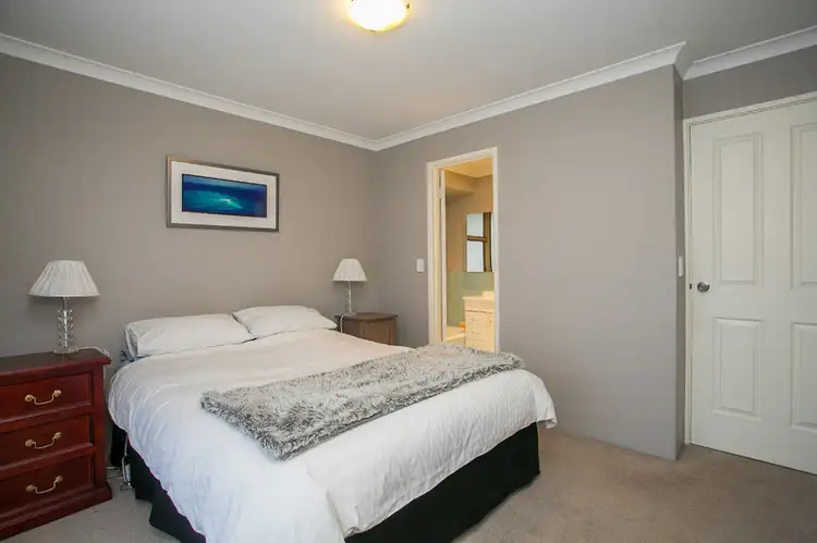 Sixth view of Homely house listing, 8 Newark Place, Connolly WA 6027