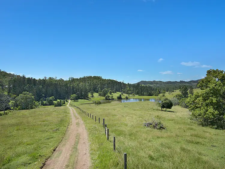 26 Gleeson Road, Samsonvale QLD 4520