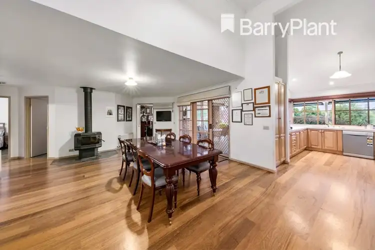 Sixth view of Homely house listing, 3 Charlou Court, Drouin VIC 3818