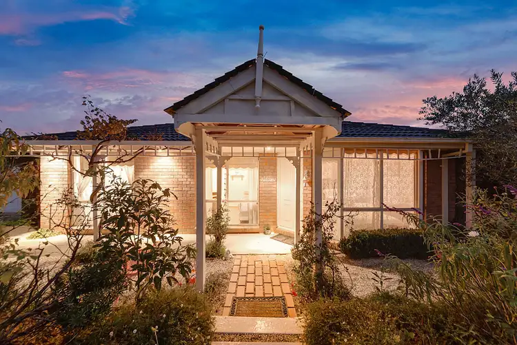 21 Breyleigh Drive, Pakenham VIC 3810