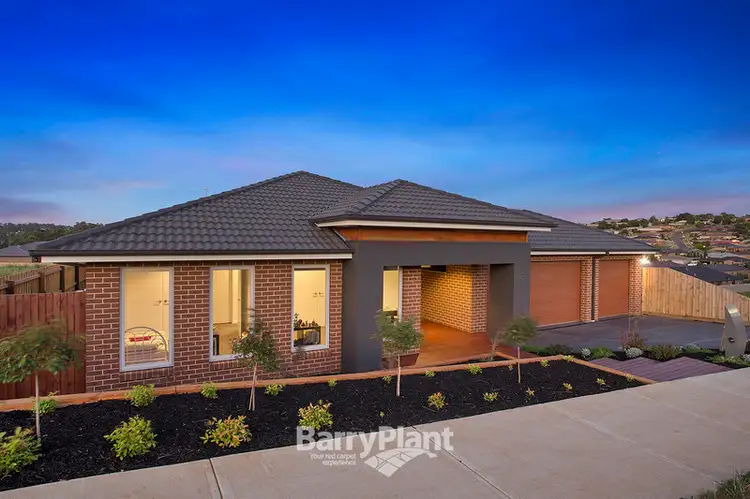 Second view of Homely house listing, 3 Chaucer Way, Drouin VIC 3818