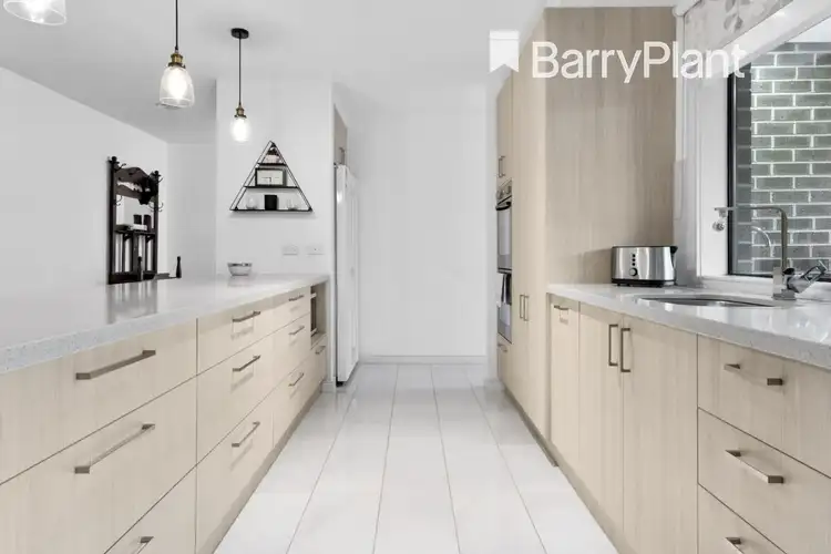 Fifth view of Homely house listing, 4 Clare Court, Garfield VIC 3814