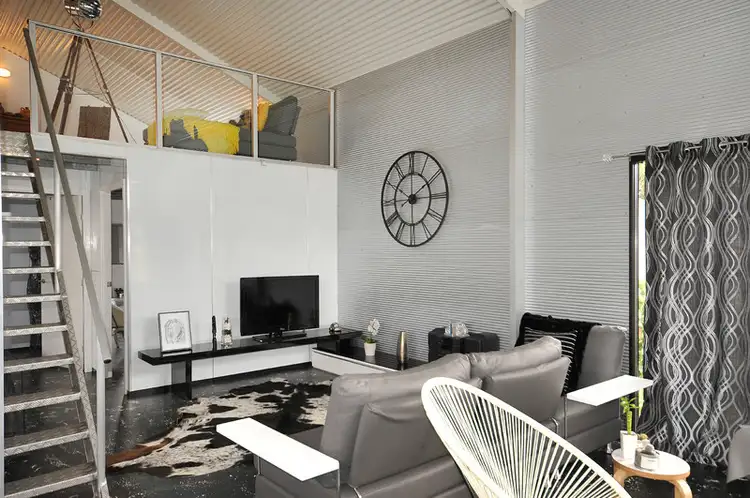 8 Blackdown Street, Harristown QLD 4350