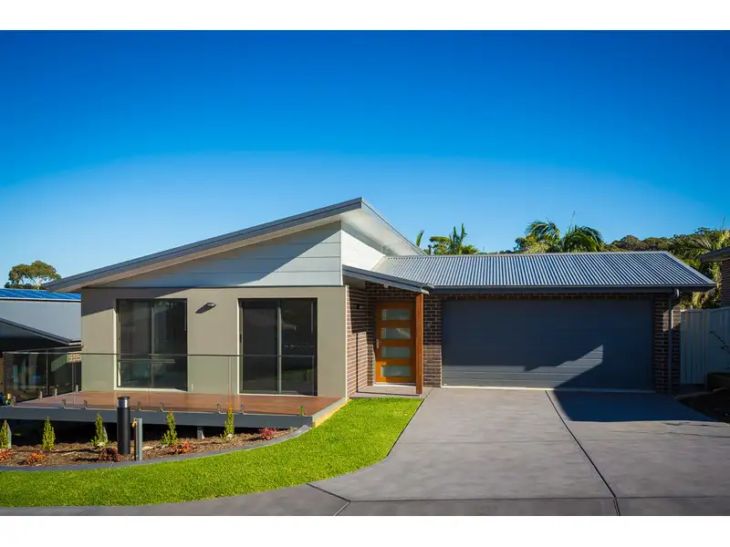 Main view of Homely unit listing, 6/1 The Fairway, Tura Beach NSW 2548
