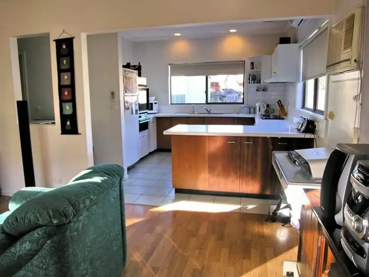 Fifth view of Homely house listing, 4 Sweeney Court, Mansfield VIC 3722