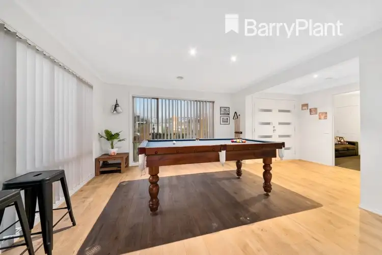 Second view of Homely house listing, 14 Sapphire Crescent, Pakenham VIC 3810