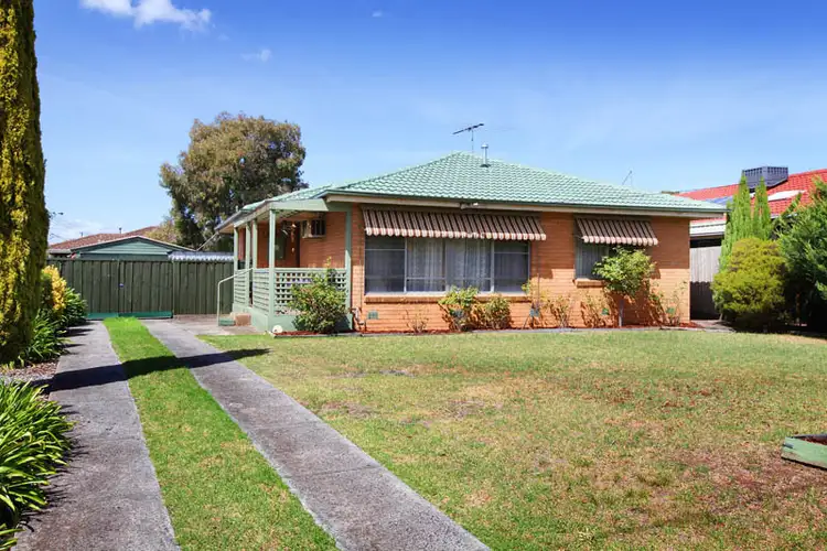 16 Ingram Avenue, Sunshine West VIC 3020