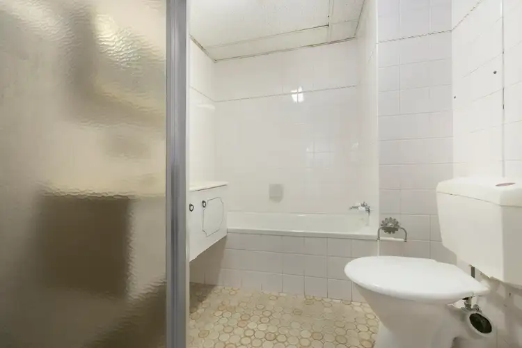 Sixth view of Homely apartment listing, 35/83 O'Connell Street, Kangaroo Point QLD 4169