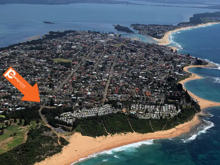 Second view of Homely house listing, 98 Oaks Avenue, Shelly Beach NSW 2261