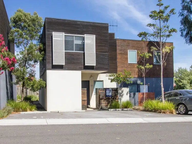 33 Waxflower Crescent, Bundoora VIC 3083