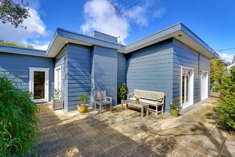 552 Esplanade, Mount Martha VIC 3934