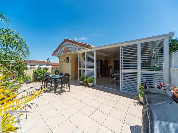 Main view of Homely unit listing, 5/10 Brighton Street, Biggera Waters QLD 4216