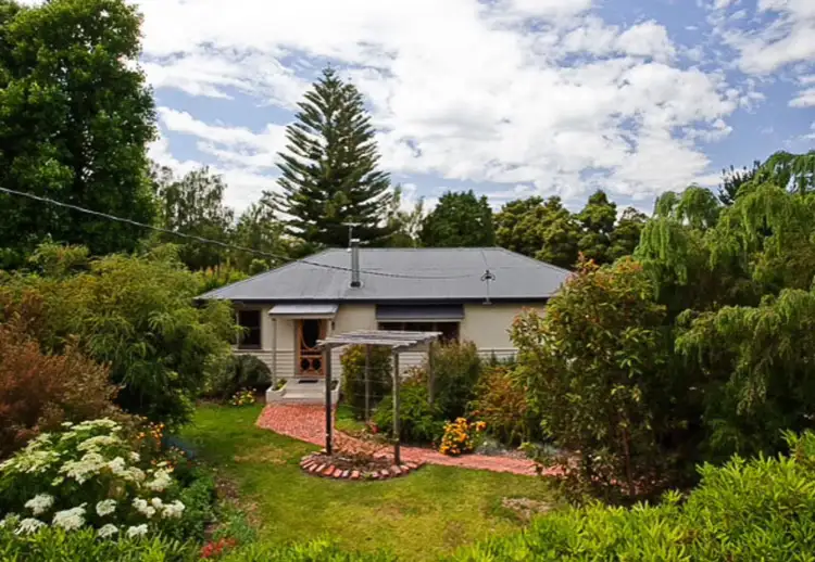 1 Teggs Road, Gravelly Beach TAS 7276