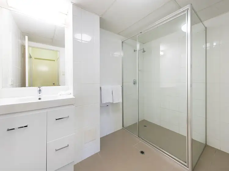 Fourth view of Homely apartment listing, 302/435 Coronation Drive, Auchenflower QLD 4066