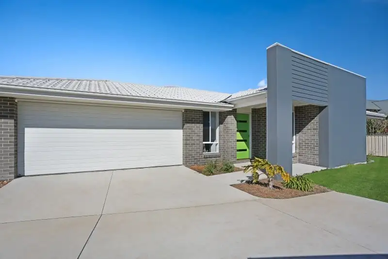 Main view of Homely house listing, 1/9 McWilliam Avenue, Thornton NSW 2322