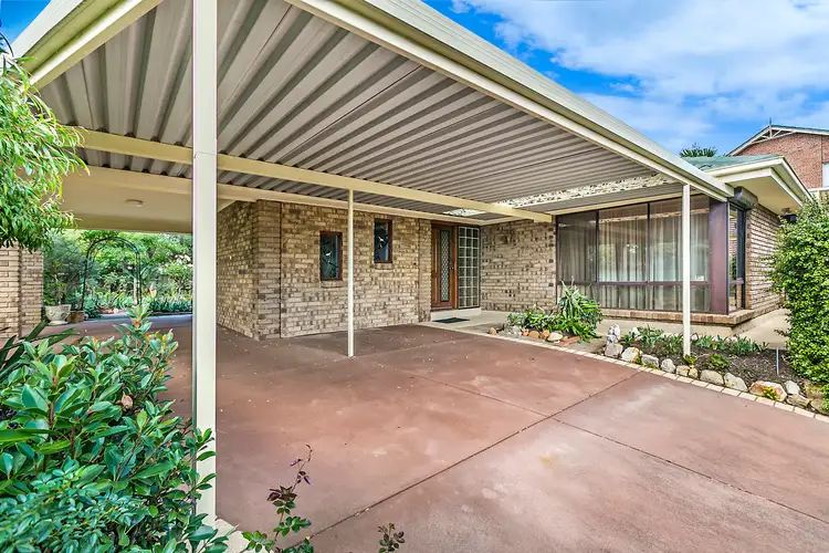 9 Ayrebank Rise, Aberfoyle Park SA 5159