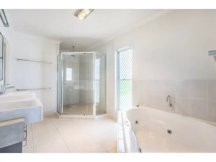 Fifth view of Homely house listing, 10 Wall Street, Cooee Bay QLD 4703