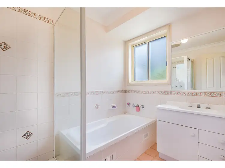 Fifth view of Homely house listing, 2 Spruce Close, Hamlyn Terrace NSW 2259