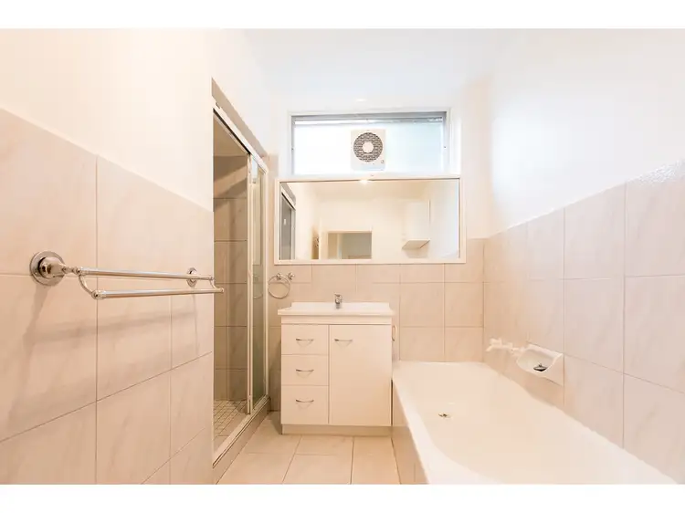 Fourth view of Homely apartment listing, 1/7 Alfriston Street, Elwood VIC 3184