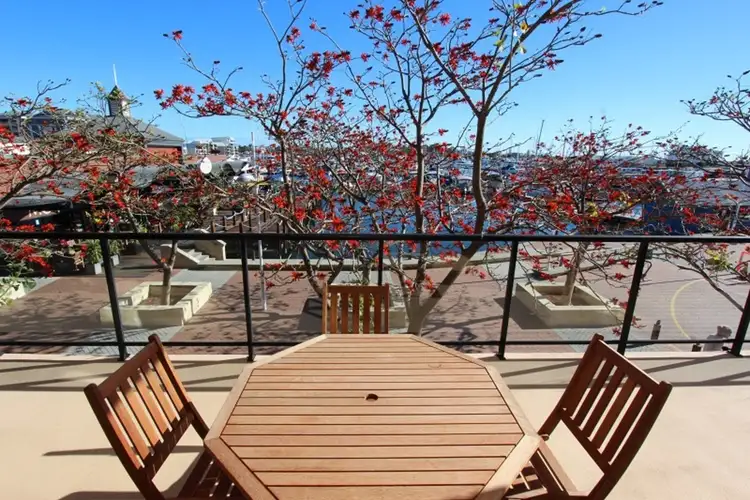 Third view of Homely apartment listing, 4/37 Dolphin Drive, Mandurah WA 6210