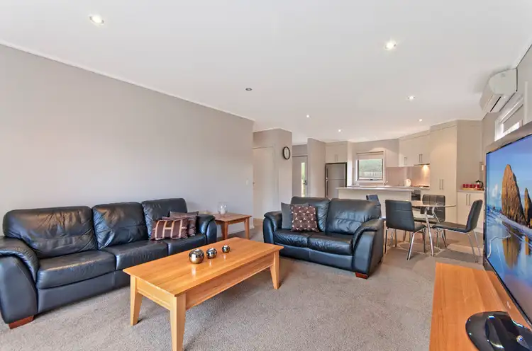 Third view of Homely unit listing, 2/55 Milton Street, Hamilton VIC 3300
