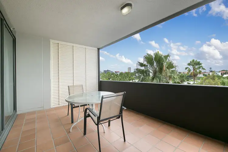 Fifth view of Homely apartment listing, 5023/55 Baildon Street, Kangaroo Point QLD 4169