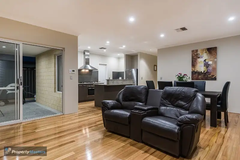 Main view of Homely house listing, 20 Cochrane Loop, Aveley WA 6069