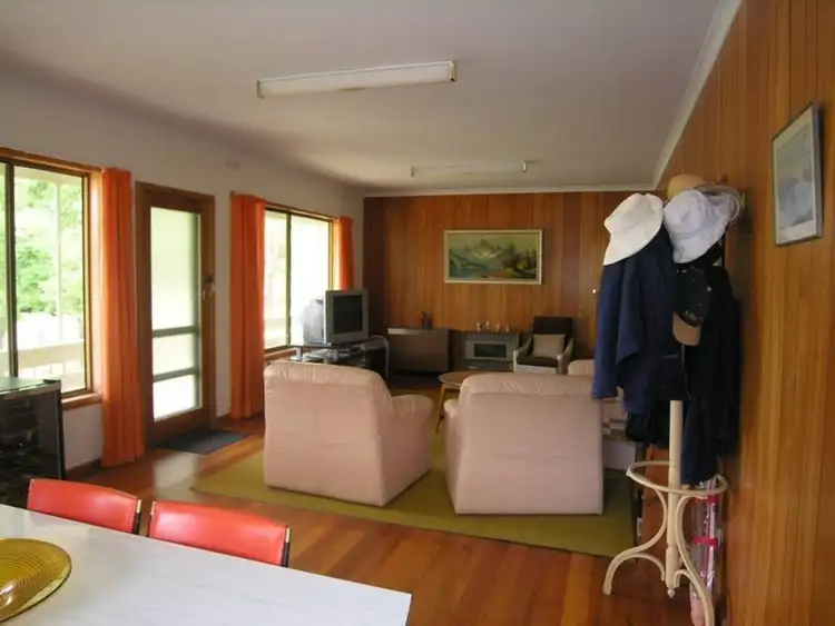 Fourth view of Homely house listing, 4 Maintongoon Road, Bonnie Doon VIC 3720