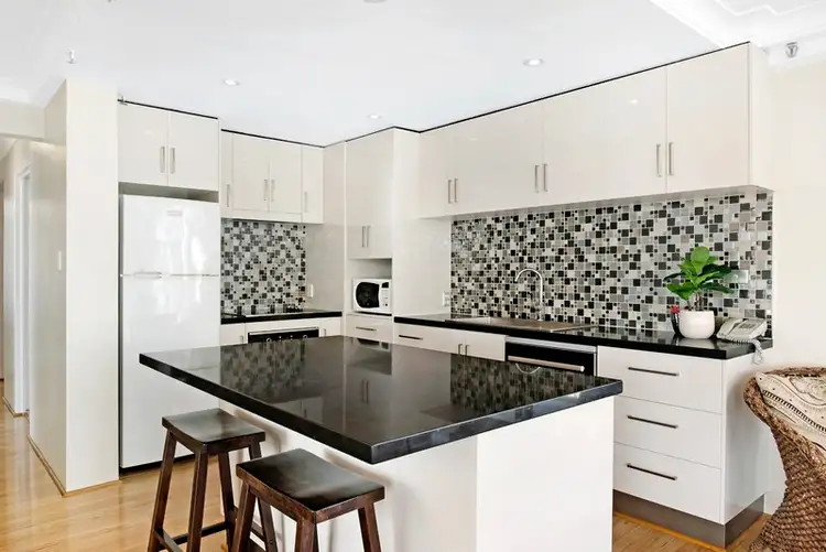 12E/80 The Esplanade, Surfers Paradise QLD 4217