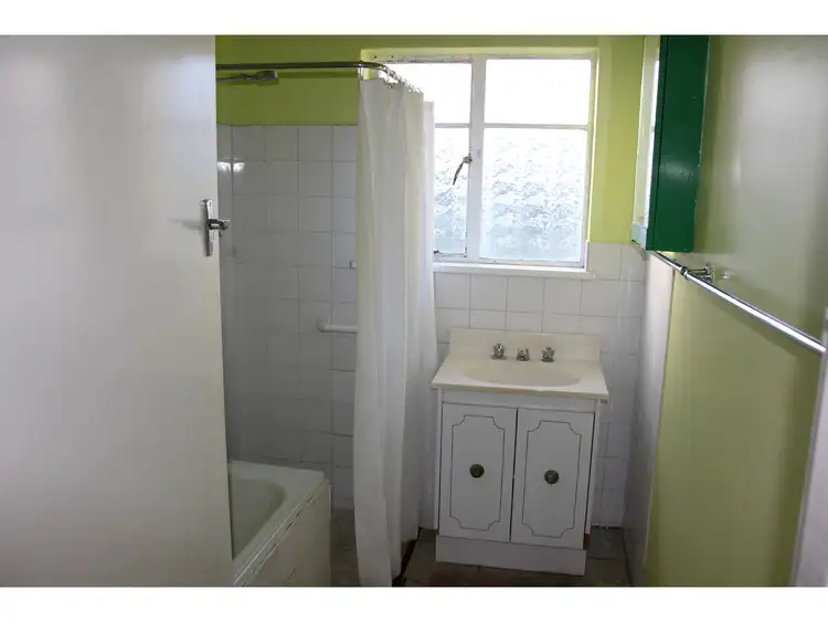 Seventh view of Homely house listing, 2 Shepherd Street, Mount Gambier SA 5290