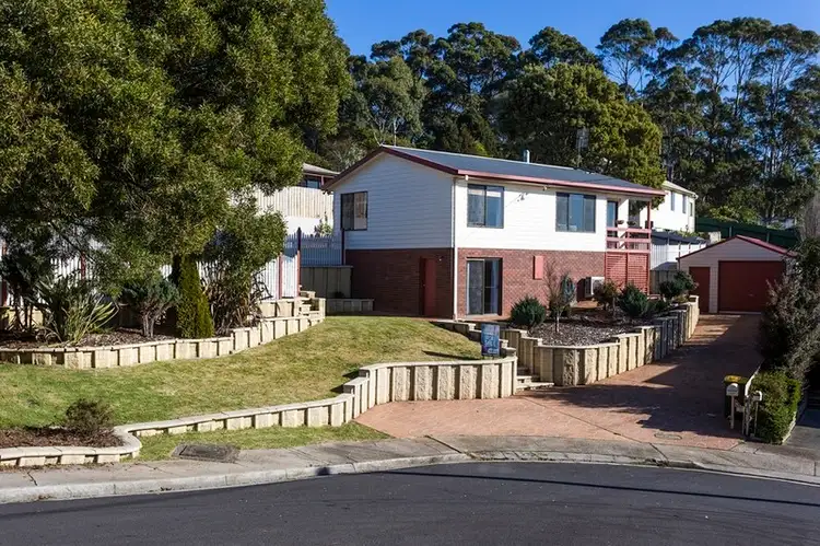 11 Sunset Lane, Penguin TAS 7316