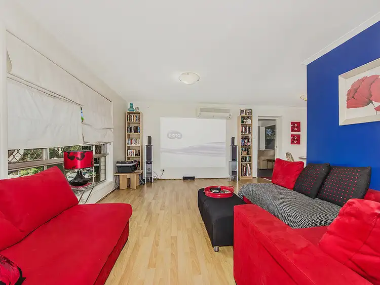 Sixth view of Homely house listing, 2 Apunya Close, Riverhills QLD 4074