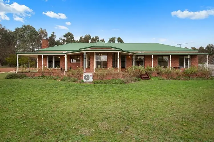 32 Grampians Court, Hamilton VIC 3300