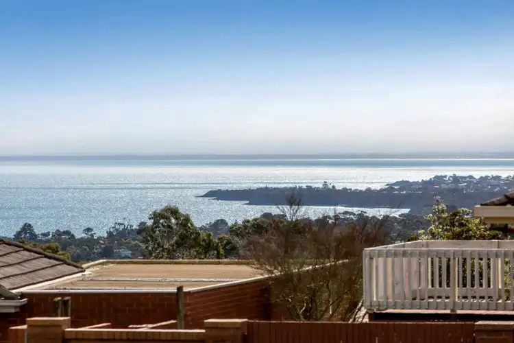 121 Somerset Drive, Mount Martha VIC 3934