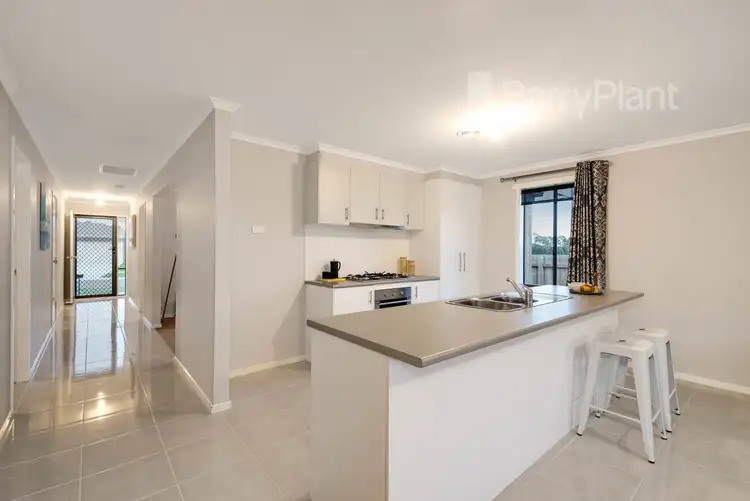 Fifth view of Homely house listing, 32 Goshawk Drive, Pakenham VIC 3810