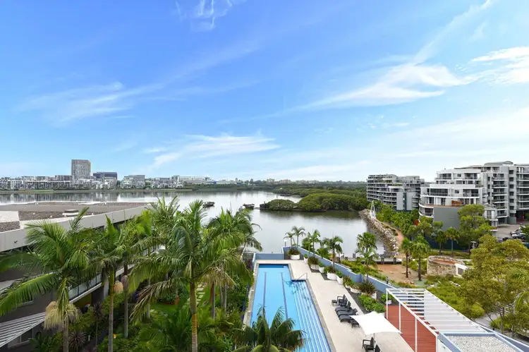 682/4 The Crescent, Wentworth Point NSW 2127