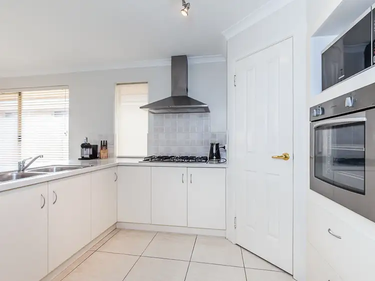 Fifth view of Homely house listing, 7 Whimbrel Vista, Tapping WA 6065