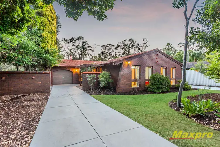 8 Bursaria Crescent, Ferndale WA 6148