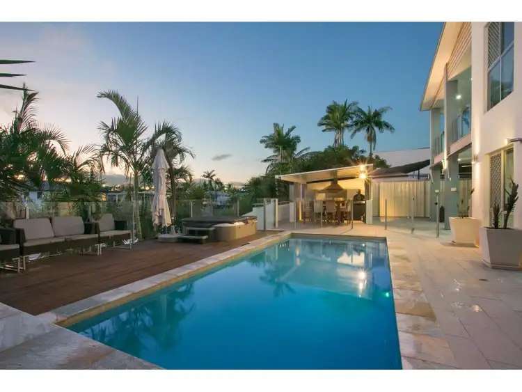 17 Sarasota Key, Broadbeach Waters QLD 4218