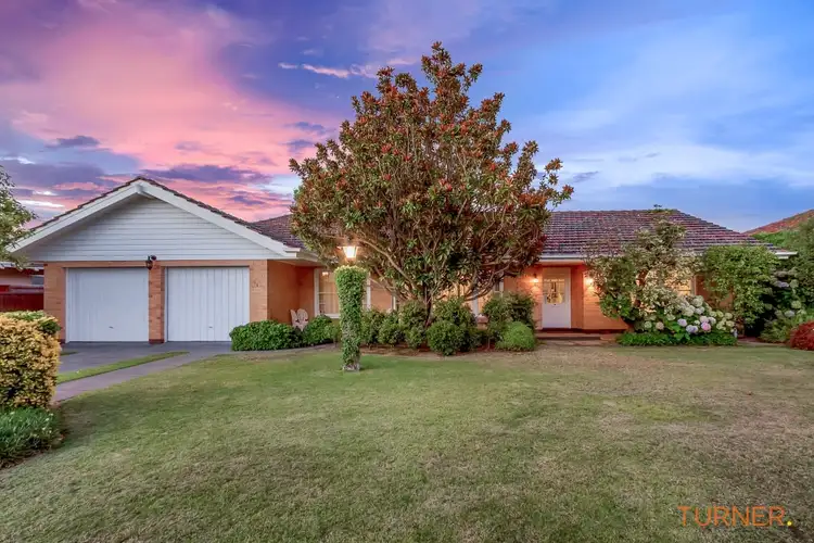 18 Coach House Drive, Novar Gardens SA 5040