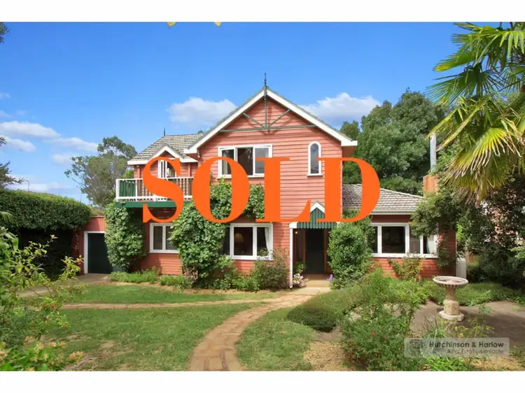 128 Erskine Street, Armidale NSW 2350