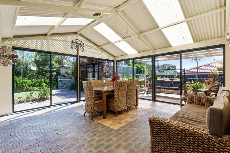 61 The Crest, Woodvale WA 6026