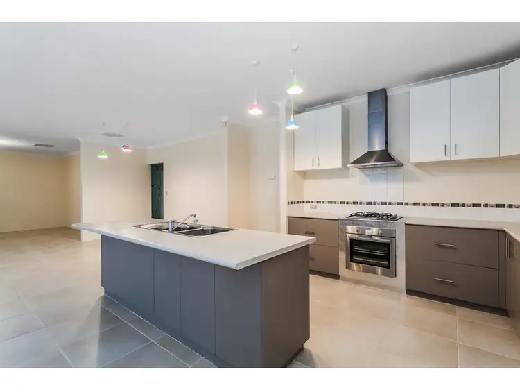 Second view of Homely house listing, 226 Runnymede Gate, Leda WA 6170