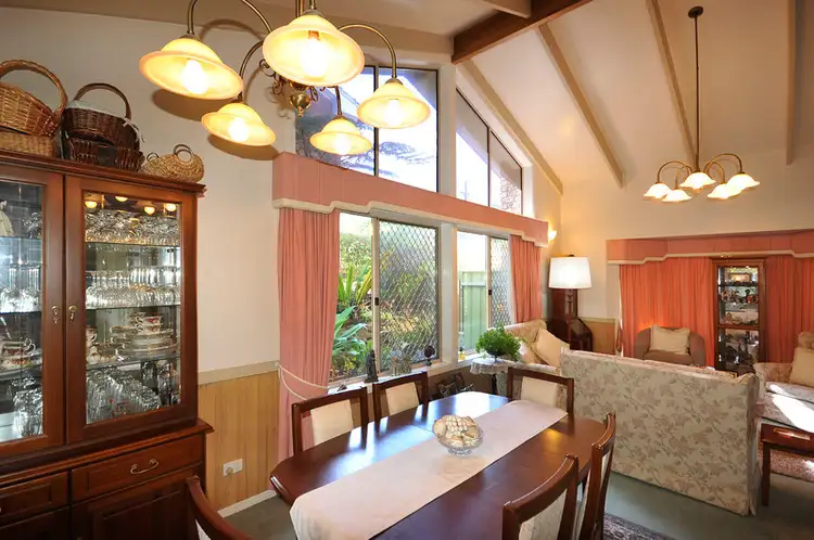 Fourth view of Homely house listing, 5 Margot Court, Mount Lofty QLD 4350
